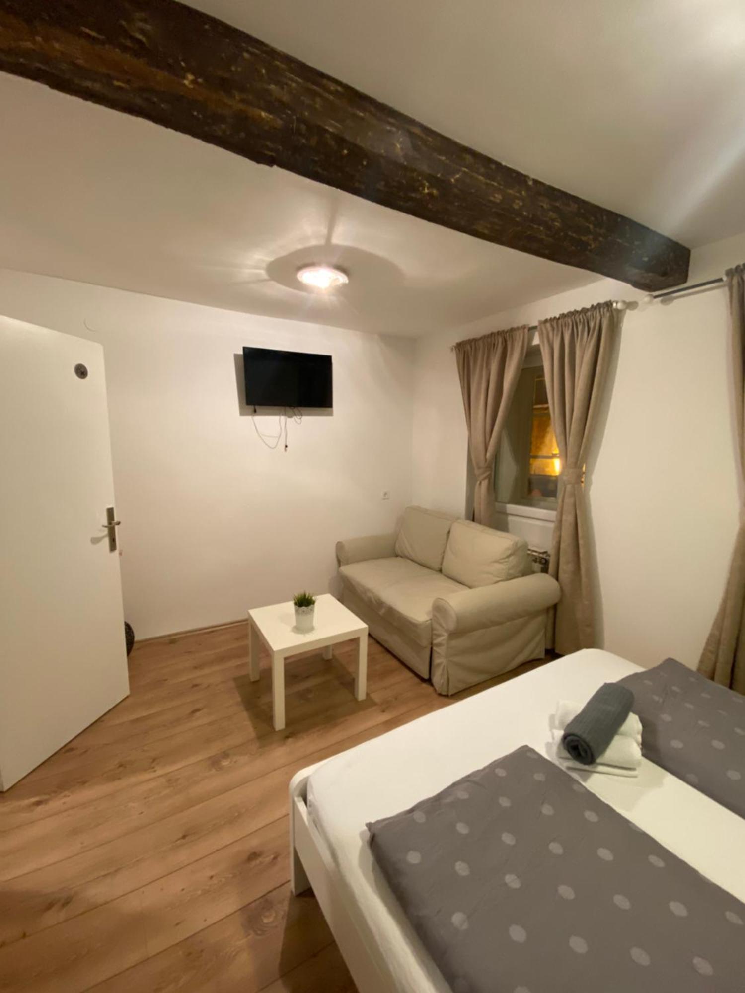 Nokturno Accomodation Загреб Экстерьер фото